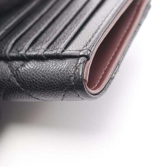 CHANEL Matelasse Wallet/Wallet/Coin Purse Wallet in Caviar (Grained Calfskin)... - Picture 8 of 9